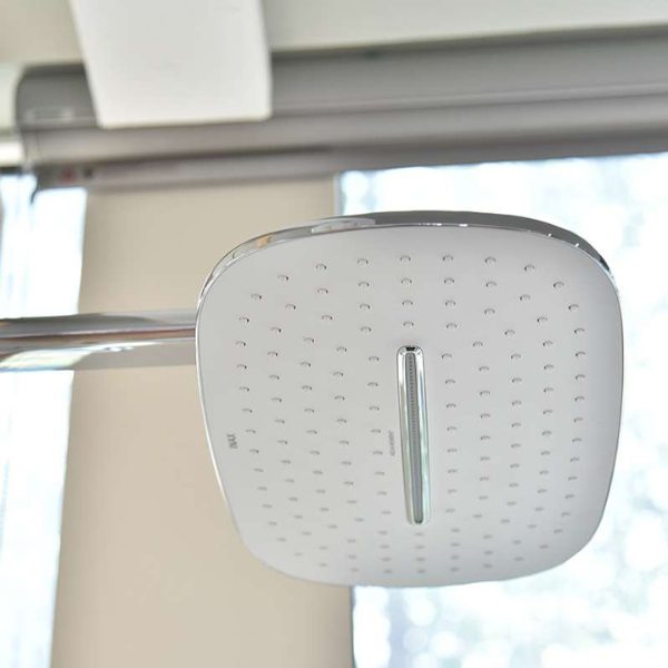 Ảnh công trình thực tế Vòi sen tắm cây nhiệt độ Inax BFV-655T-SPA