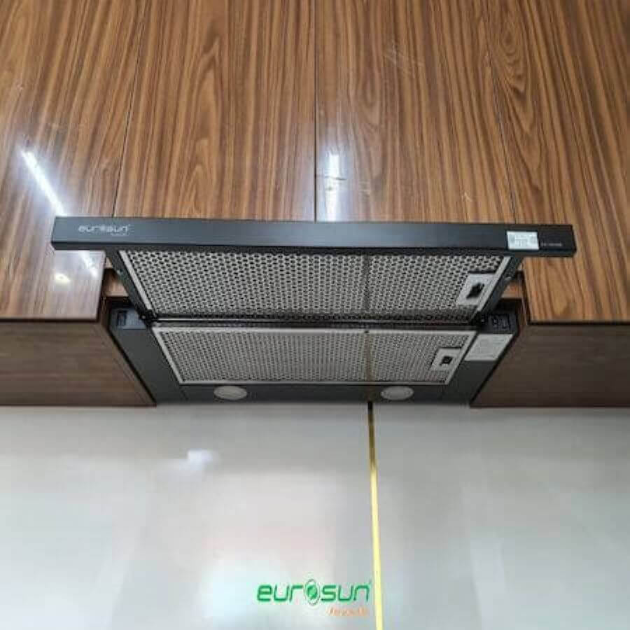 Ảnh công trình thực tế Máy Hút Mùi EUROSUN EH-70AF85B Treo Tường 70cm