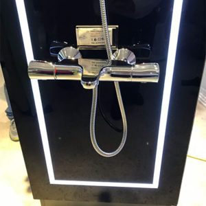 Alternative view of Sen tắm nhiệt độ American Standard WF-4949