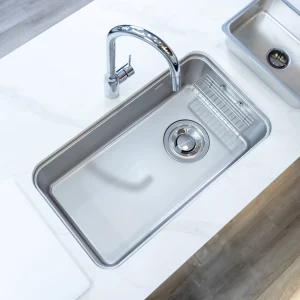 Ảnh công trình thực tế Chậu Rửa Bát 1 Hố Nobinox NOVA A283D 820mm Vân Volcanic