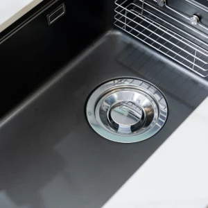 Ảnh công trình thực tế Chậu Rửa Bát 1 Hố Nobinox NOVA A284B PVD Đen 820mm