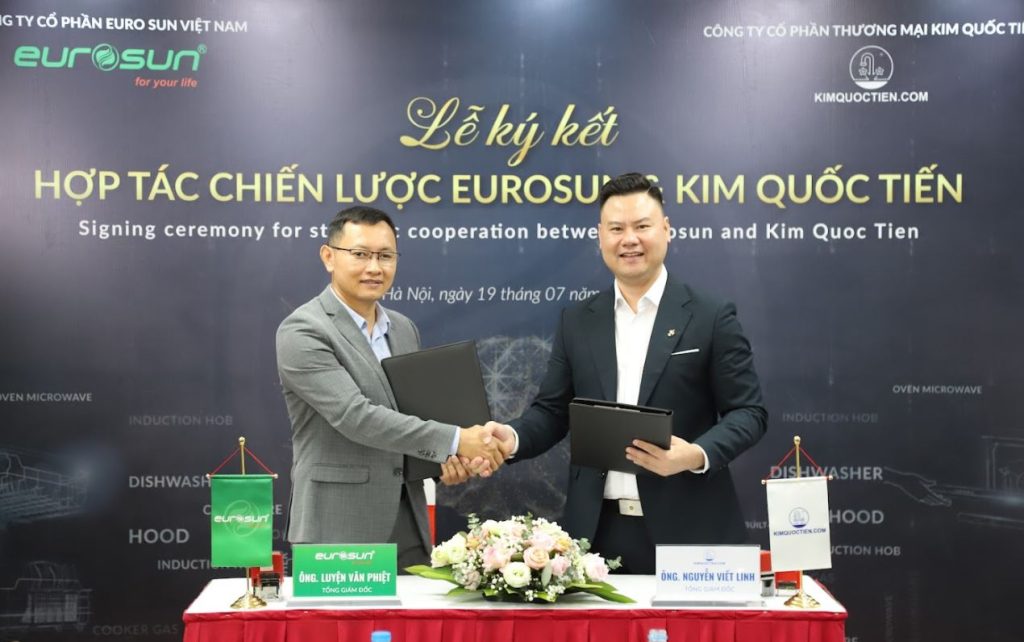 Lễ ký kết hợp tác KQT