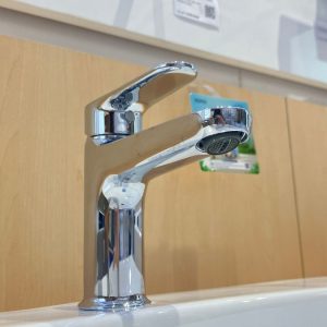 Ảnh công trình thực tế Vòi lavabo TOTO TLS103A0V nóng lạnh New Standard