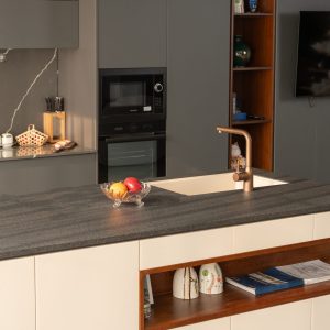 Ảnh công trình thực tế VÒI Rửa Bát DÂY RÚT NÓNG LẠNH MANIA NB307A