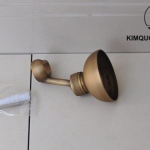 Ảnh công trình thực tế Móc treo vòi sen bằng đồng Kanly GCK31