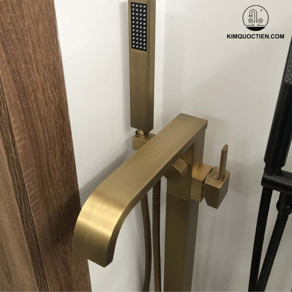 Alternative view of Vòi Sen Xả Bồn Tắm Kanly GCS07 Nóng Lạnh Đặt Sàn Cổ Điển Đồng Thau