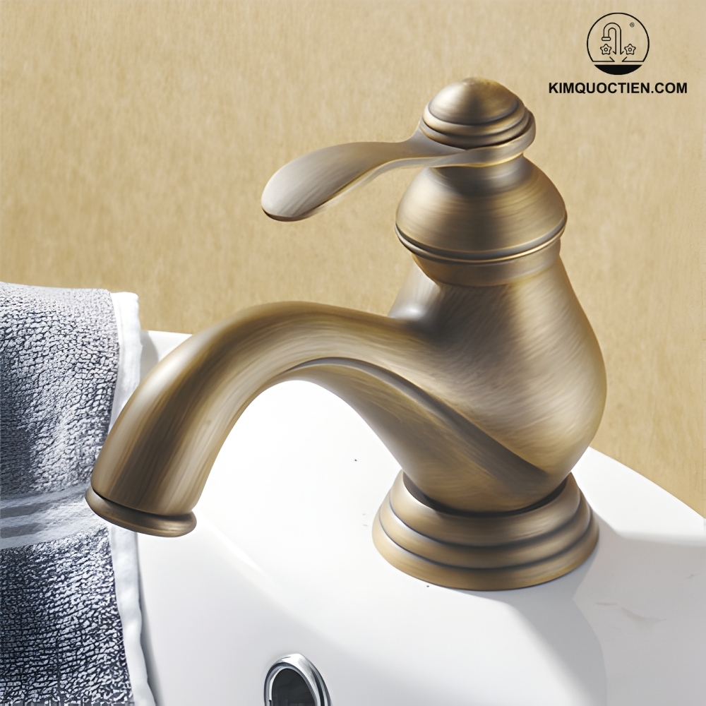 Alternative view of Vòi Lavabo Kanly GCV01 Nóng Lạnh Bằng Đồng Cổ Điển