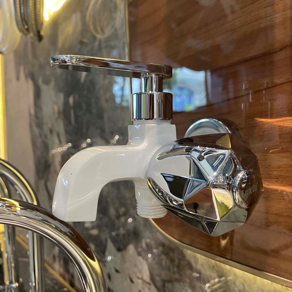 Alternative view of Vòi sen lạnh Luxta L2114WT3