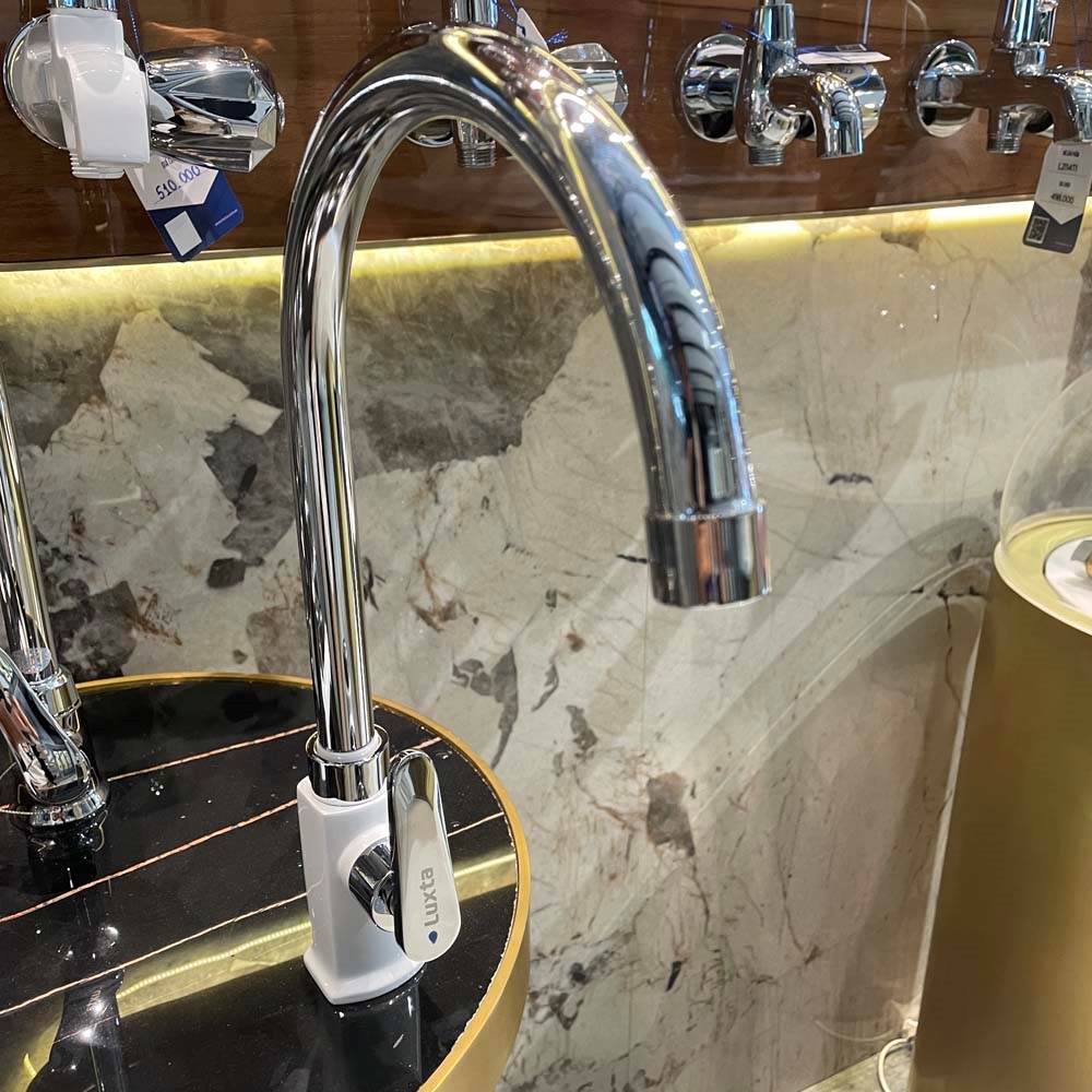Ảnh công trình thực tế Vòi rửa chén lạnh Luxta L3114WT3