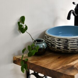 Ảnh công trình thực tế Chậu lavabo đặt bàn Kanly bằng sứ SU010