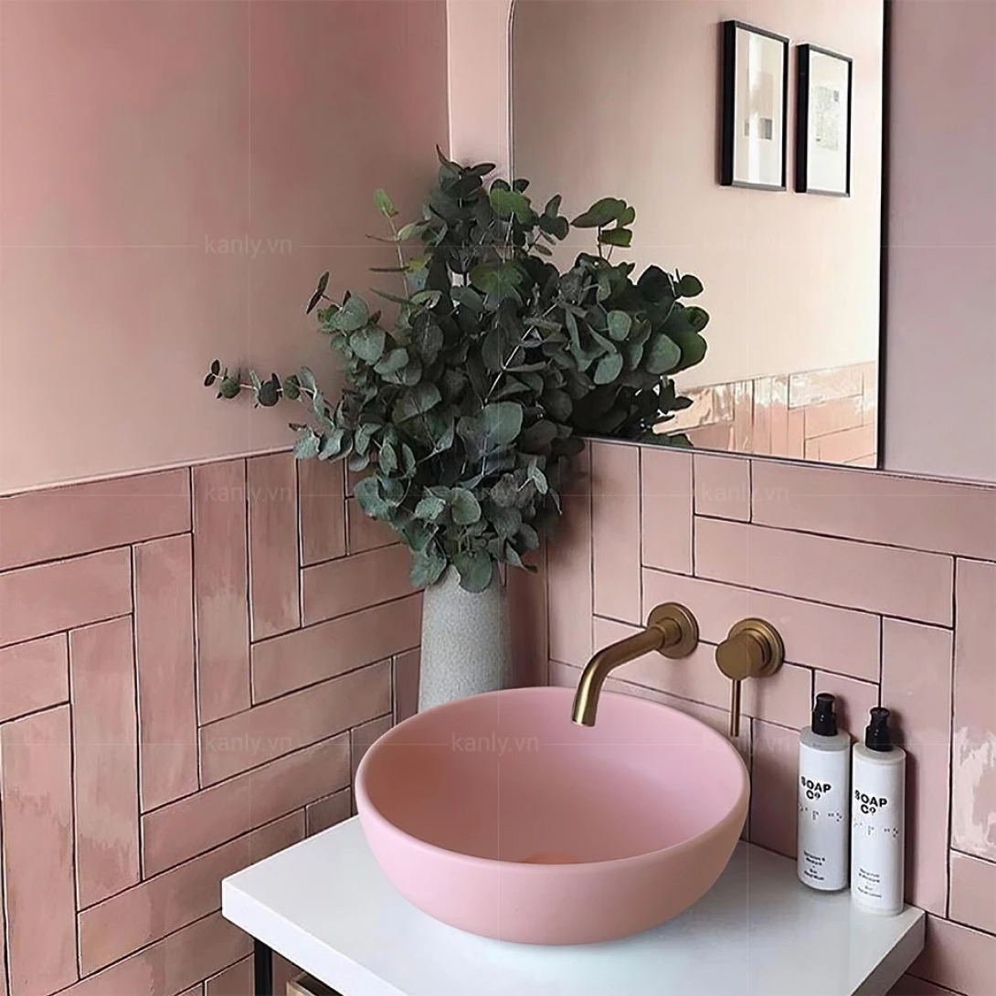 Ảnh công trình thực tế Chậu Lavabo Kanly SU510 Đặt Bàn Sứ Tròn Màu Hồng