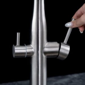 Ảnh công trình thực tế Vòi rửa chén NOBINOX VIVO NX570 ống mềm nóng lạnh 3 đường nước