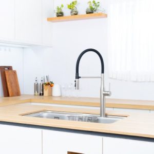 Ảnh công trình thực tế Vòi rửa chén NOBINOX ALTO NX550 ống mềm nóng lạnh