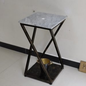 Ảnh công trình thực tế Bàn đặt chậu lavabo mặt đá Kanly FP07