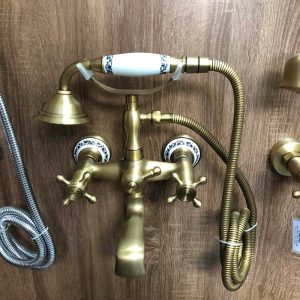 Ảnh công trình thực tế Bộ sen tắm nóng lạnh bằng đồng Kanly GCS03