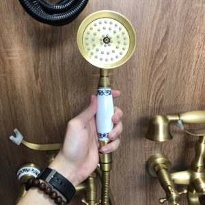 Ảnh công trình thực tế Bộ sen tắm nóng lạnh bằng đồng Kanly GCS03