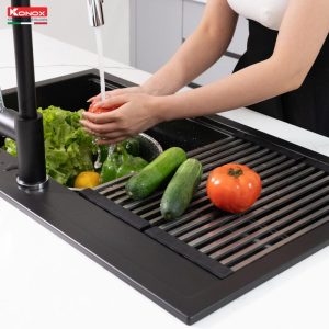 Ảnh công trình thực tế Giá kê đồ đa năng Rollmat – Konox RM01