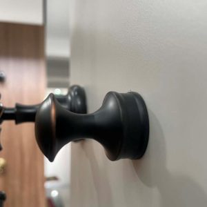 Ảnh công trình thực tế Móc Áo Kanly GCK01IB