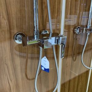 Ảnh công trình thực tế Sen cây nóng lạnh Luxta L7225
