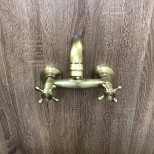 Ảnh công trình thực tế Vòi âm tường nóng lạnh bằng đồng Kanly GCT05