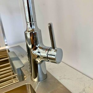 Ảnh công trình thực tế Vòi bếp Inax SFV-907SX dây rút nóng lạnh
