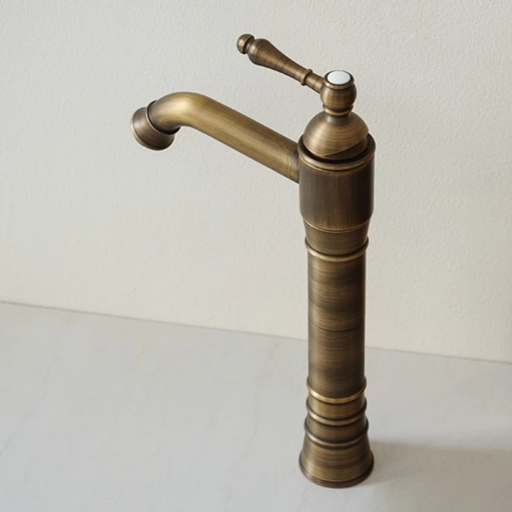 Vòi lavabo Kanly GCA13 nóng lạnh bằng đồng cổ điển