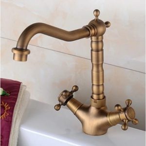 Ảnh công trình thực tế Vòi lavabo Kanly GCC05 nóng lạnh bằng đồng cổ điển