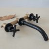 Vòi Lavabo Kanly GCT07B Gắn Tường Nóng Lạnh - ảnh 3