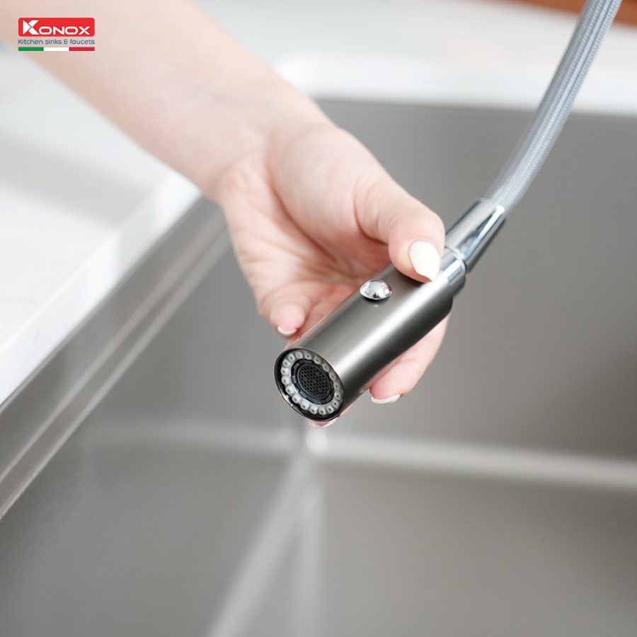 Ảnh công trình thực tế Vòi rửa bát dây rút Konox Venice Gun Metal