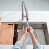 Vòi rửa bát dây rút Konox Reno - ảnh 6