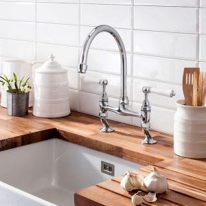 Ảnh công trình thực tế Vòi Rửa Chén Bát Kanly CHC20 Bằng Đồng Mạ Chrome Nóng Lạnh