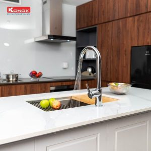 Ảnh công trình thực tế Vòi Rửa Chén KONOX Alto Nickel Dây Rút