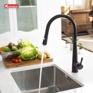 Ảnh công trình thực tế Vòi Rửa Chén KONOX KN1901B Dây Rút Màu Đen