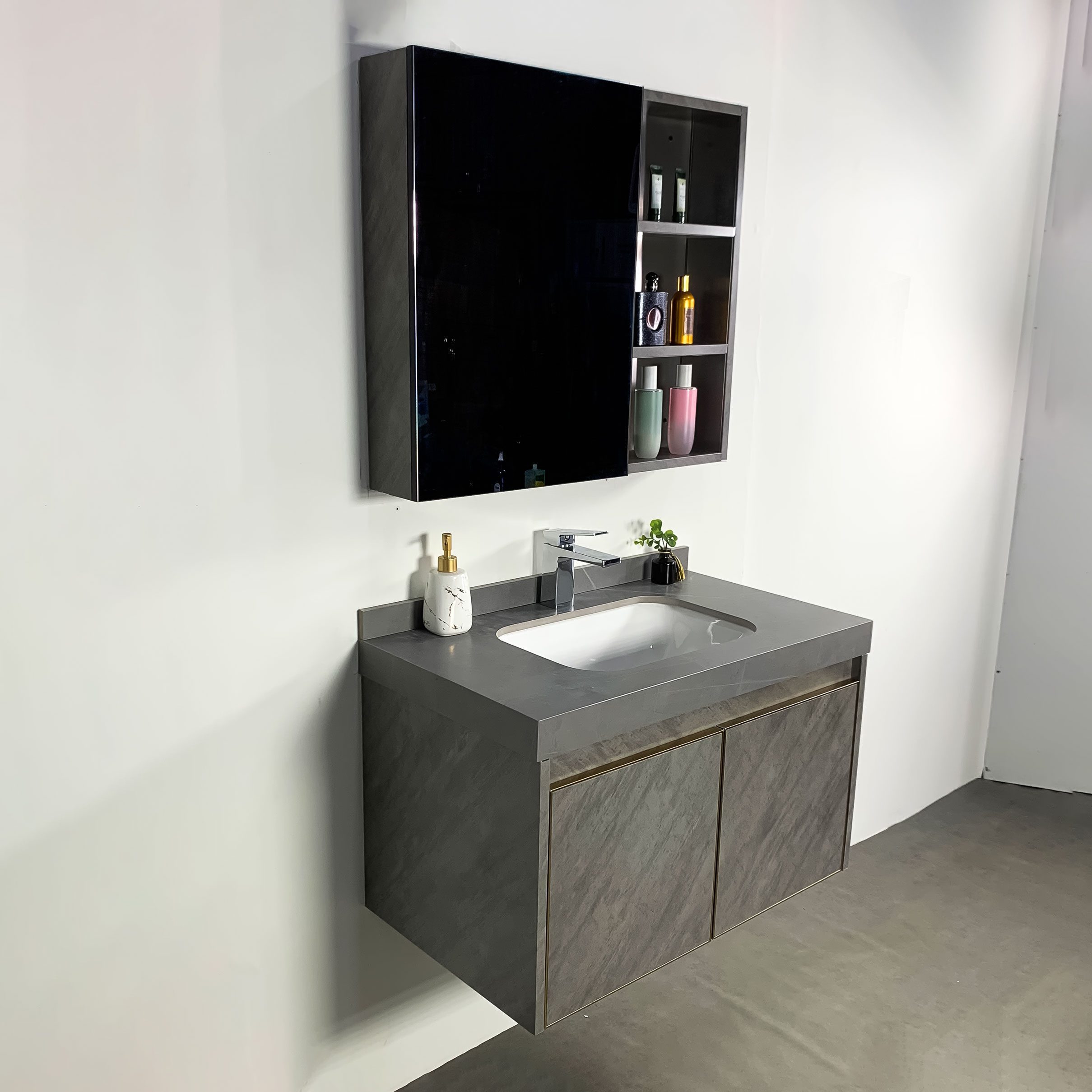 Ảnh công trình thực tế Bộ Tủ Chậu Phòng Tắm MOWOEN MW6806S-80 800mm