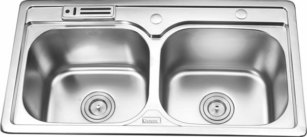 Chậu Rửa 2 Hộc Có Cài Dao Gorlde GD-5812