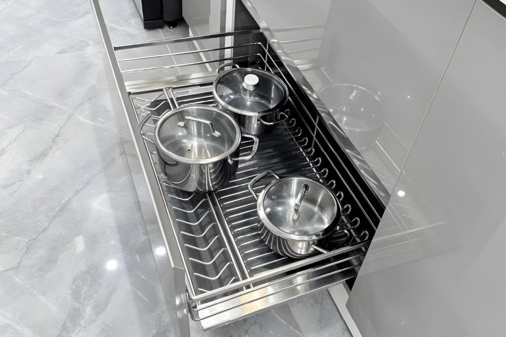 Giá xoong nồi nan oval inox SUS304 GrandX XP.90M cho khoang tủ 900mm