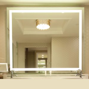 Ảnh công trình thực tế Gương Đèn Led Cảm Ứng Vuông Đình Quốc 66670A (700×700)