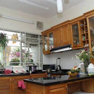 Ảnh công trình thực tế Máy Hút Mùi Sevilla SV-270 INOX