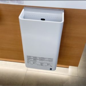 Ảnh công trình thực tế Máy sấy tay TOTO TYC423WC hai mặt sấy nhanh 30 giây