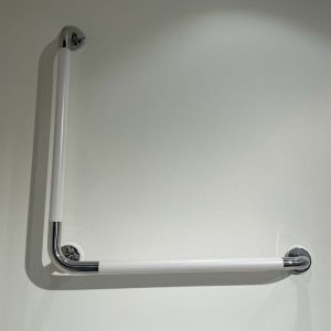 Ảnh công trình thực tế Thanh tay vịn chữ L TOTO T114CL9R#NW1 kèm 3 bệ đỡ T110D3R