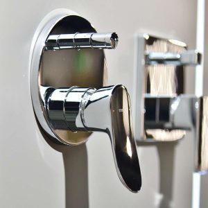 Ảnh công trình thực tế Van gật gù TOTO TBS04304B điều chỉnh nóng lạnh LF kèm nút chuyển hướng