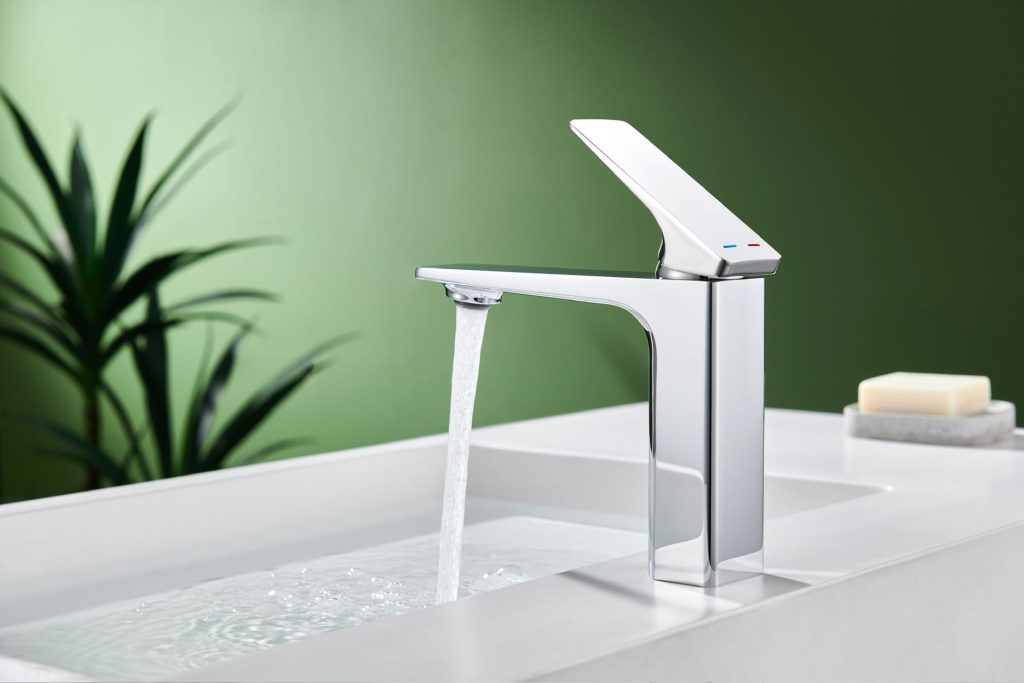 Vòi Lavabo Nóng Lạnh BASIC BW-44001