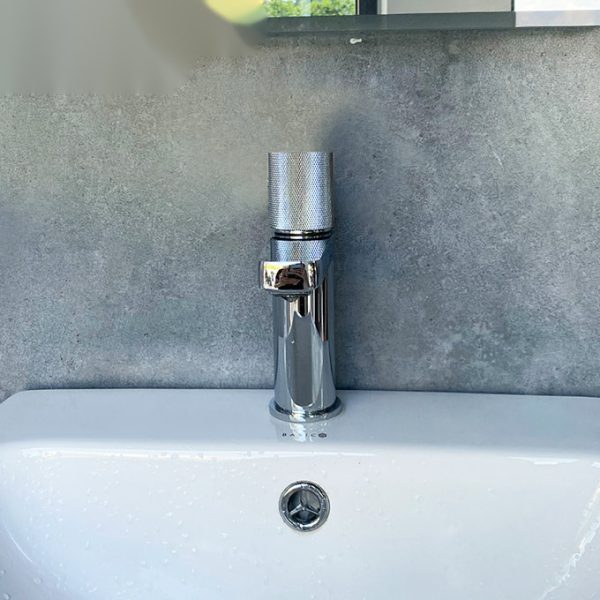 Vòi Lavabo Nóng Lạnh BASIC BW-616V