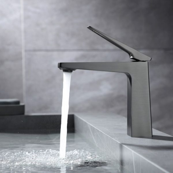 Vòi Lavabo Nóng Lạnh Thân Thấp BASIC LUCAS-LT Titan