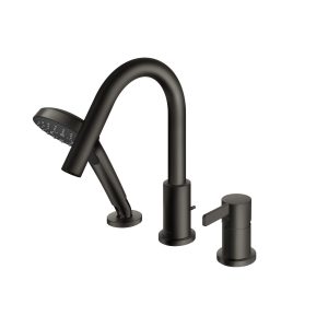 Ảnh công trình thực tế Vòi xả bồn nóng lạnh TOTO TBG11305AA kèm sen tắm dòng GF loại 3 lỗ